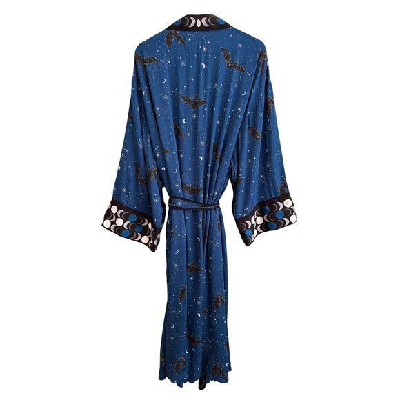 Printfresh Eco Satin Robe Bats and Moon Evening Flight RARE Size L/XL - Picture 7 of 11